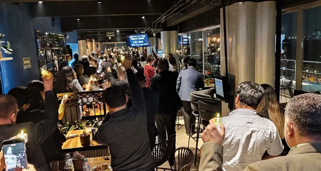Brindis de Fin de Año AMAV CDMX